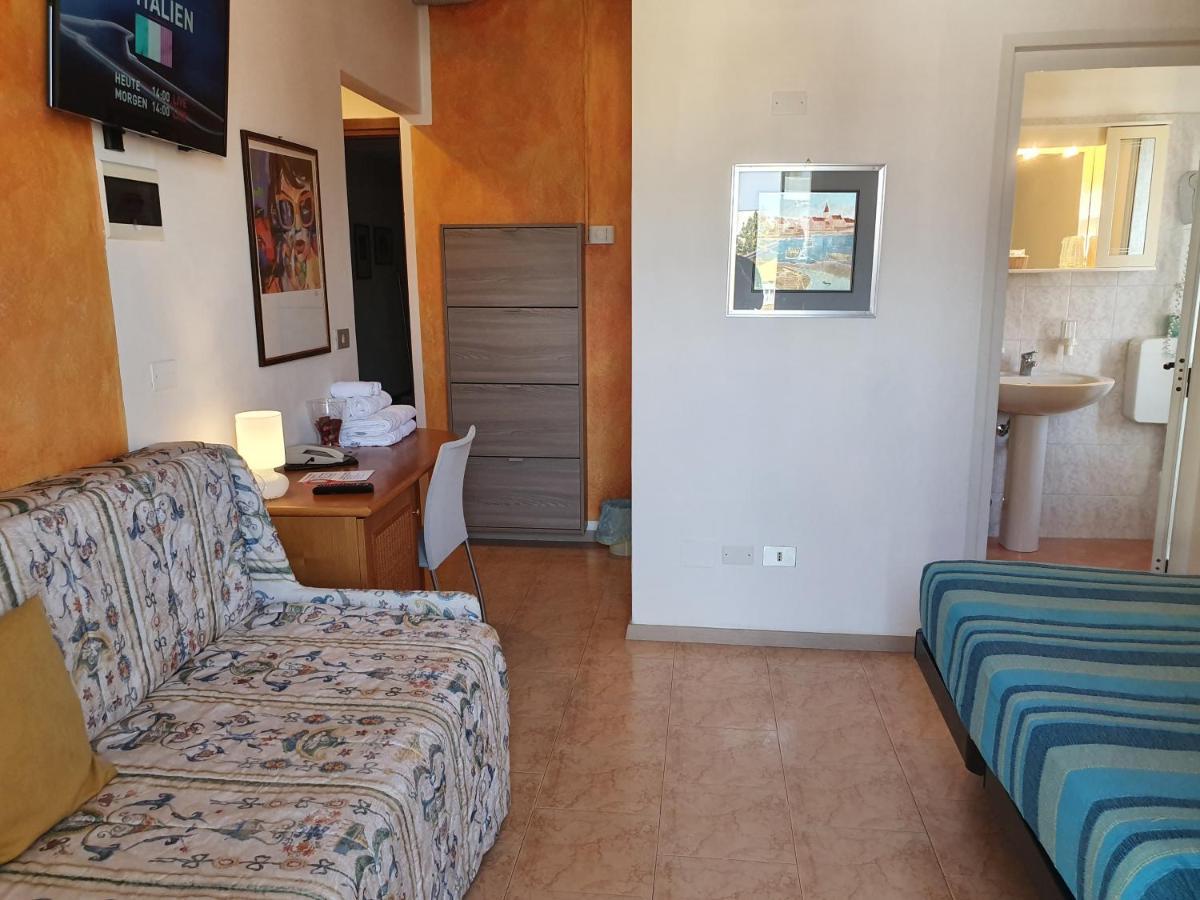 ליגננו סביאדורו Hotel Nuova Graziosa מראה חיצוני תמונה